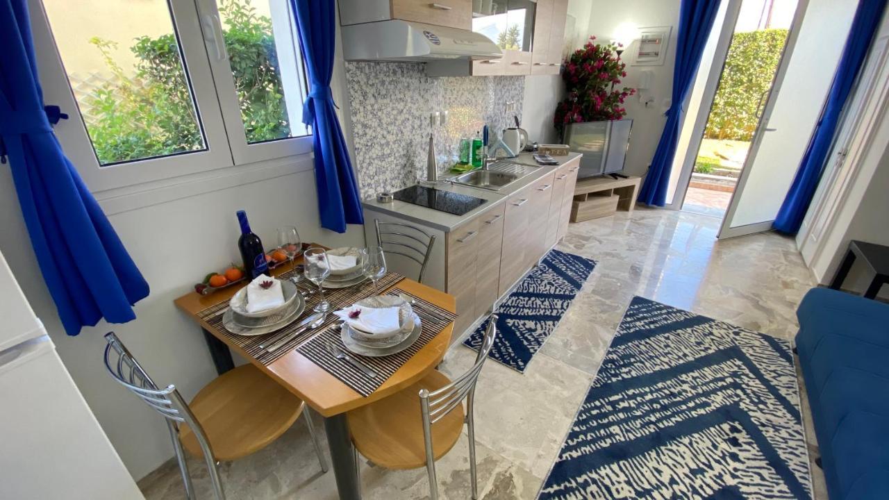 Patras Blue Suite Eksteriør bilde